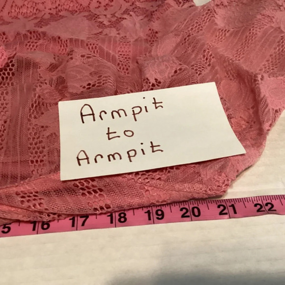 Ultra Pink blouse pink womens SZ L Fairycore boho crocheted lace femini… - Picture 7 of 9